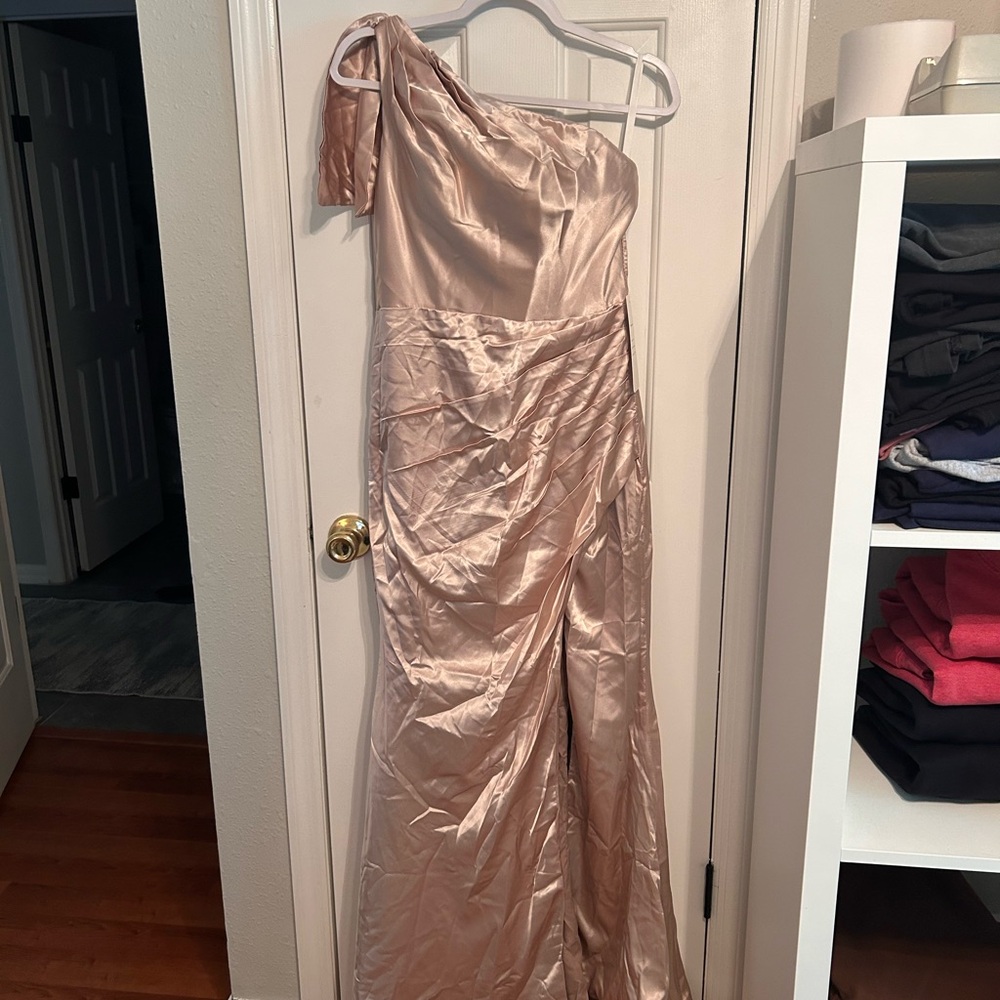 NWT Elegant One-Shoulder Satin Gown